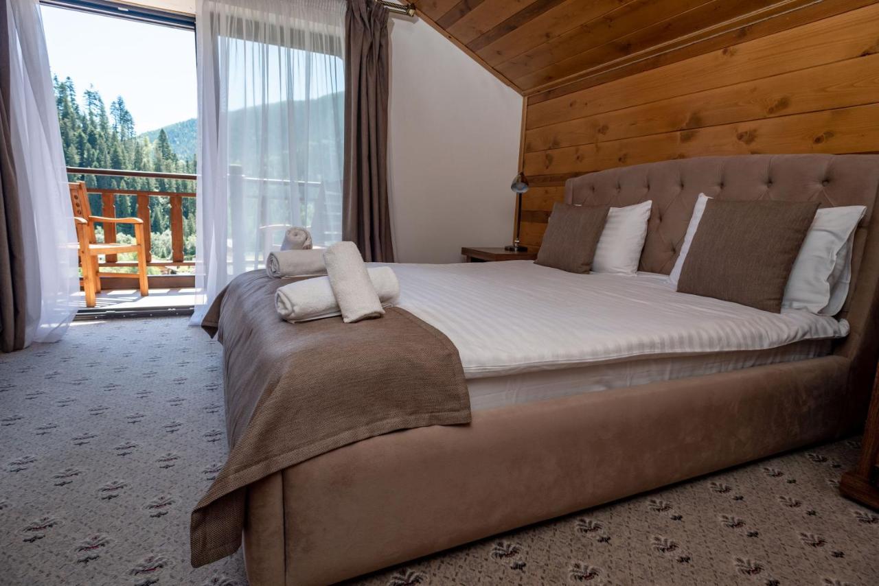 Residence Chalet & Nesh Tatariv Bagian luar foto